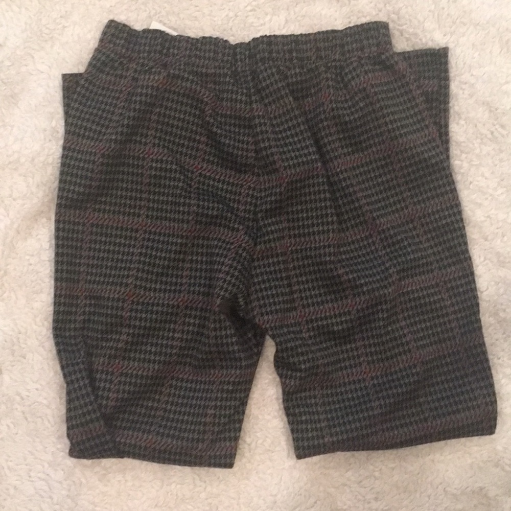 Forever 21 Houndstooth Plaid Knit Ankle Pants - Picture 4 of 10